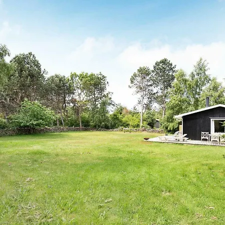 Holiday Guldkloverstien Feriehus *